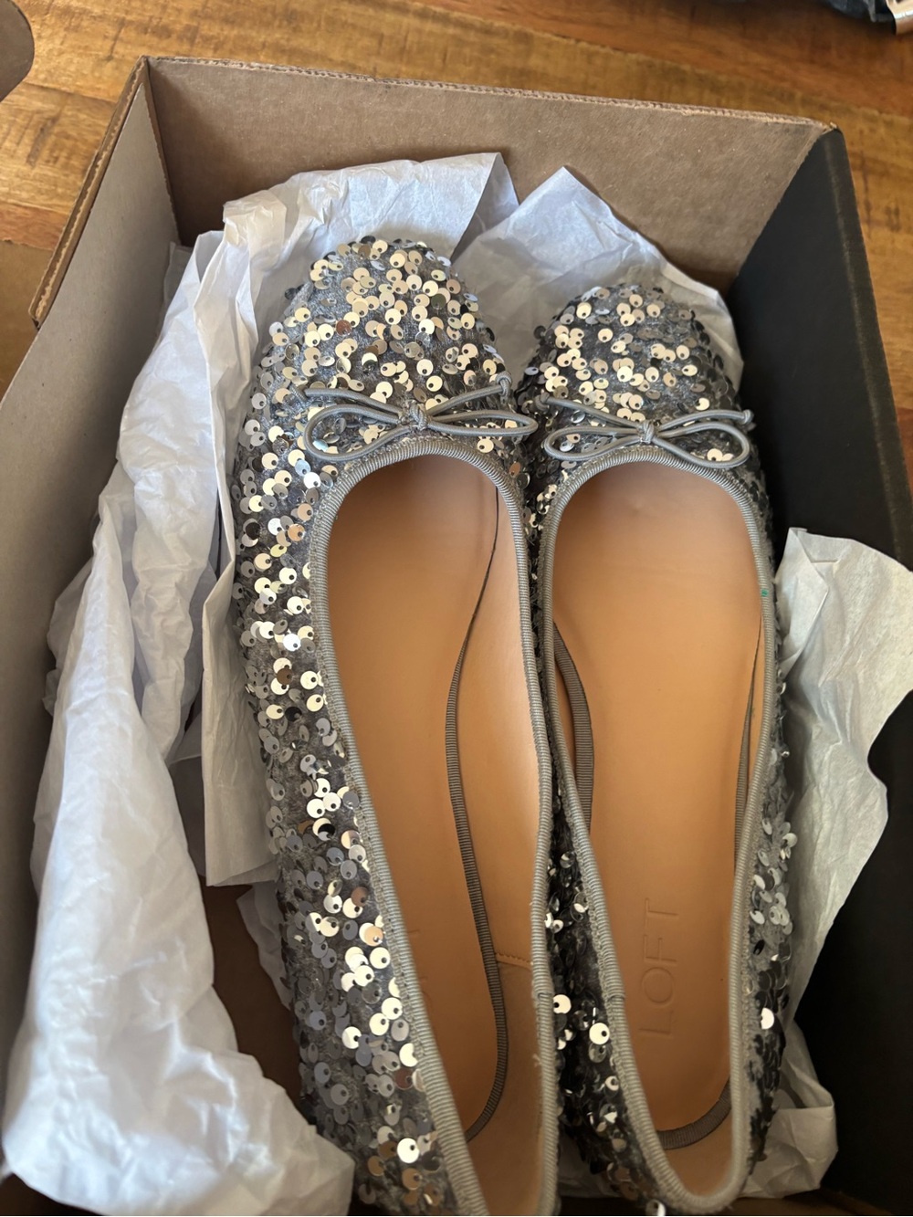 LOFT Silver Sequin Ballet Flats with Bow NWT size 10.5
